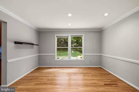 Living - 13511 Cedar Creek Ln, Silver Spring, MD 20904 photo 3 of 6