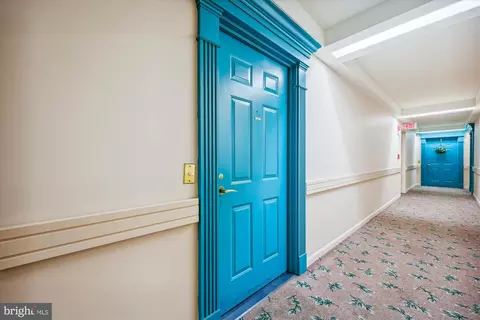 14809 Pennfield Cir #205, Silver Spring, MD 20906