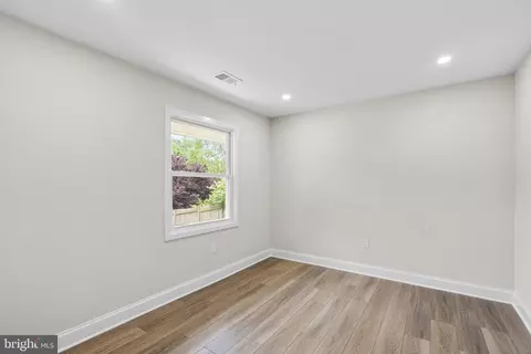 13813 Rippling Brook Dr, Silver Spring, MD 20906 photo 19