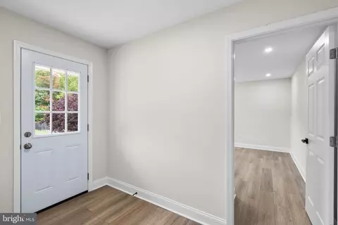 13813 Rippling Brook Dr, Silver Spring, MD 20906 photo 18