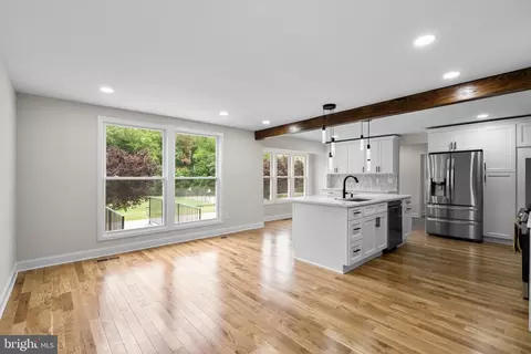 13813 Rippling Brook Dr, Silver Spring, MD 20906 photo 14
