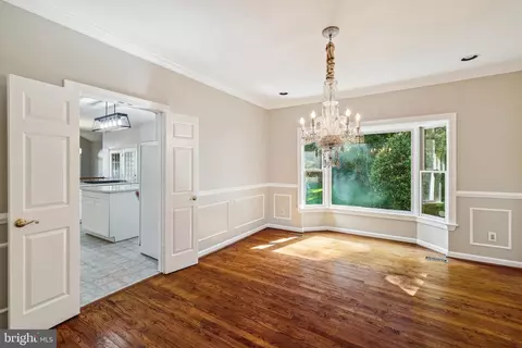 2300 Cranberry Ter, Silver Spring, MD 20906 photo 11