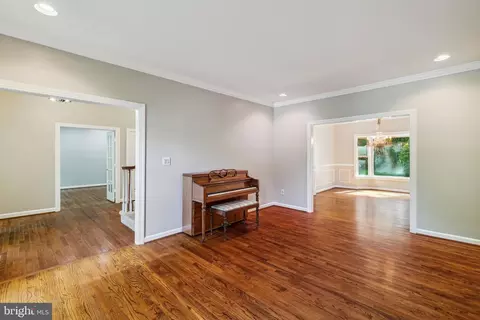 2300 Cranberry Ter, Silver Spring, MD 20906 photo 8