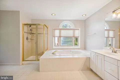 2300 Cranberry Ter, Silver Spring, MD 20906 photo 22