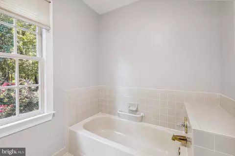 2300 Cranberry Ter, Silver Spring, MD 20906 photo 35