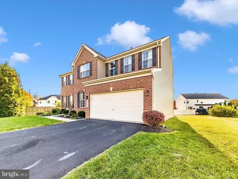 Exterior - 13923 Schaeffer Rd, Boyds, MD 20841 photo 2 of 7