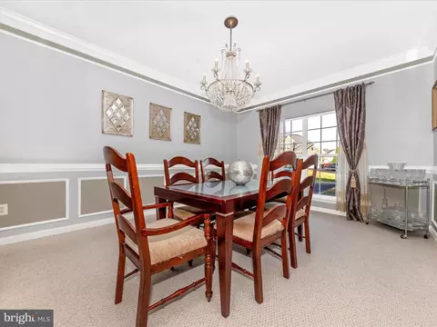 Dining - 13923 Schaeffer Rd, Boyds, MD 20841 photo 3 of 4