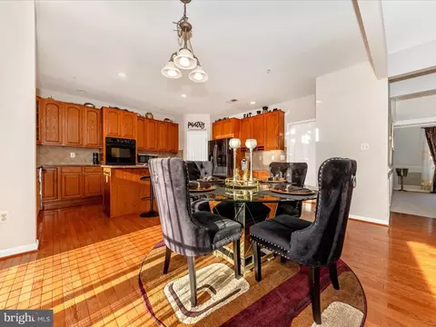 Dining - 13923 Schaeffer Rd, Boyds, MD 20841 photo 4 of 4