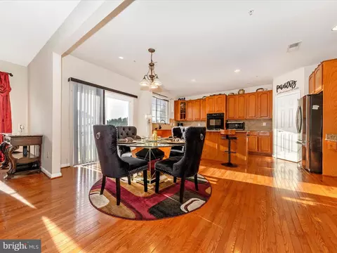 Dining - 13923 Schaeffer Rd, Boyds, MD 20841 photo 2 of 4