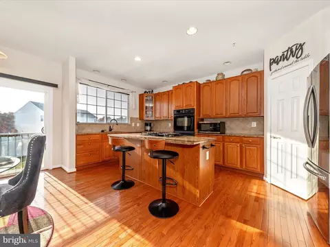 Kitchen - 13923 Schaeffer Rd, Boyds, MD 20841 photo 1 of 4
