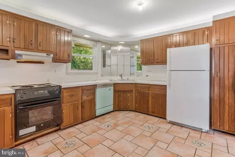 12412 Palermo Dr, Silver Spring, MD 20904 photo 14