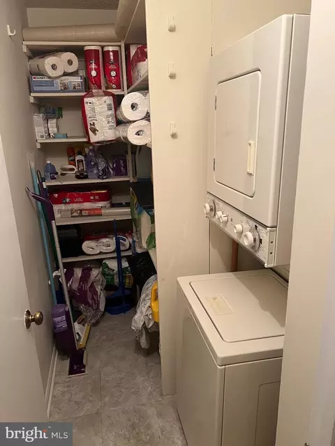 15100 Interlachen Dr #4-211, Silver Spring, MD 20906 photo 3