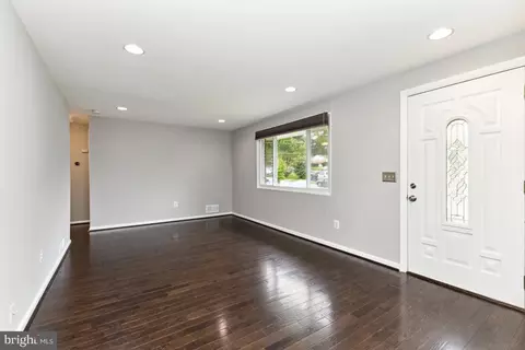 11903 Judson Rd, Silver Spring, MD 20902 photo 3