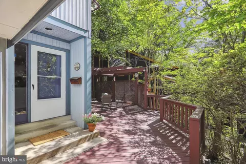 Exterior - 304 Mississippi Ave, Silver Spring, MD 20910 photo 3 of 25