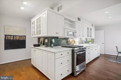 Kitchen - 304 Mississippi Ave, Silver Spring, MD 20910 photo 4 of 5