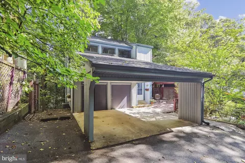 Exterior - 304 Mississippi Ave, Silver Spring, MD 20910 photo 1 of 25