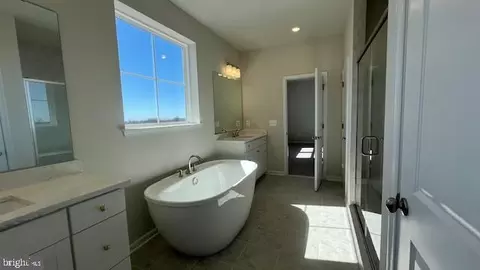 10044 Lewis Dr, Damascus, MD 20872 photo 23