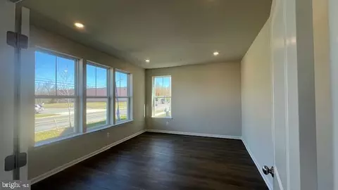 10044 Lewis Dr, Damascus, MD 20872 photo 6
