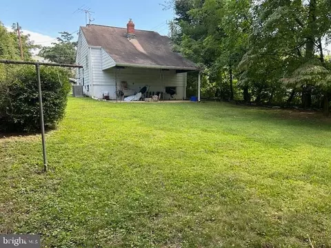12100 Dewey Rd, Silver Spring, MD 20906 photo 3