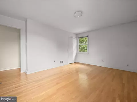 13205 Glenhill Rd, Silver Spring, MD 20904 photo 16