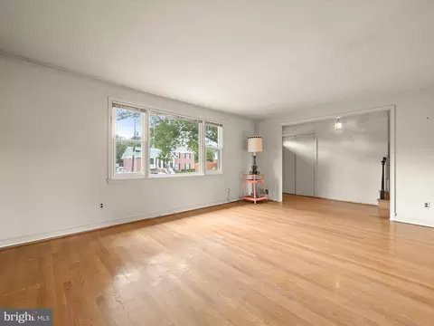 13205 Glenhill Rd, Silver Spring, MD 20904 photo 5
