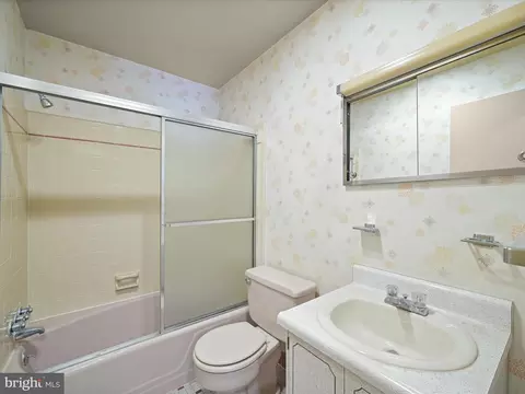 13205 Glenhill Rd, Silver Spring, MD 20904 photo 23