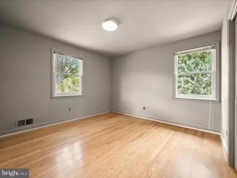 13205 Glenhill Rd, Silver Spring, MD 20904 photo 21