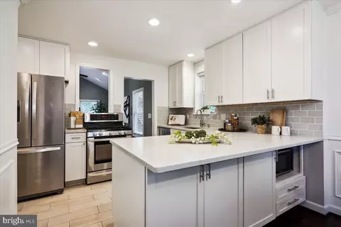 2712 Arvin St, Silver Spring, MD 20902 photo 10