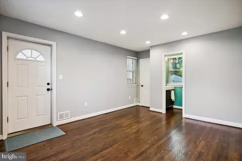 2712 Arvin St, Silver Spring, MD 20902 photo 6