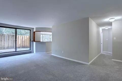 Living - 8830 Piney Branch Rd #105, Silver Spring, MD 20903 photo 2 of 3