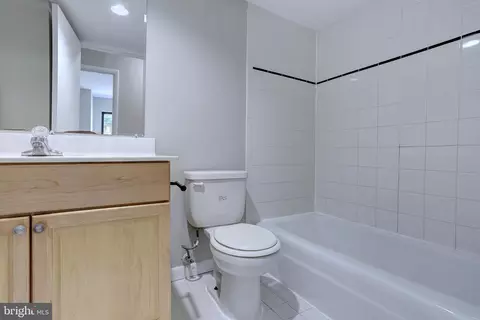 Bath - 8830 Piney Branch Rd #105, Silver Spring, MD 20903 photo 1 of 3