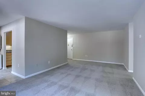 Living - 8830 Piney Branch Rd #105, Silver Spring, MD 20903 photo 3 of 3