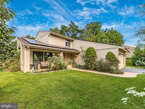 11709 Flints Grv, North Potomac, MD 20878