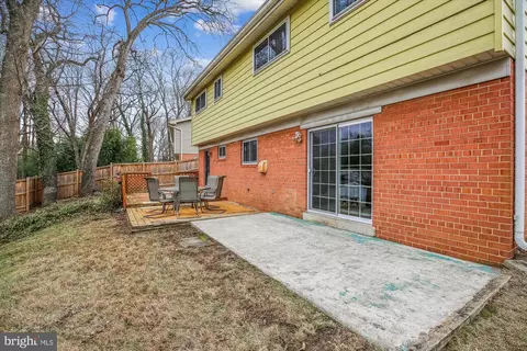 Exterior - 715 Belgrade Rd N, Silver Spring, MD 20902 photo 1 of 6