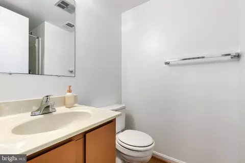 Bath - 10526 Georgia Ave, Silver Spring, MD 20902 photo 1 of 3