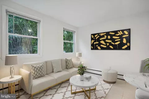 Living - 9313 Colesville Rd, Silver Spring, MD 20901 photo 2 of 2