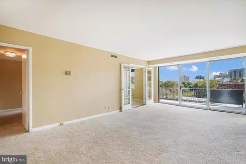 8315 N Brook Ln #2-607, Bethesda, MD 20814