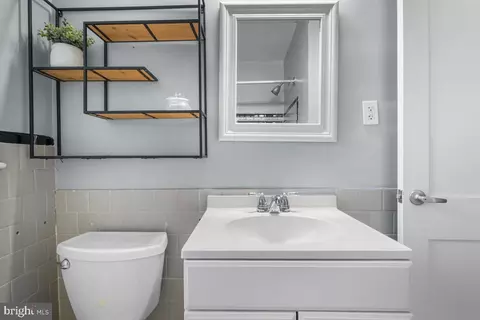 209 Whitmoor Ter, Silver Spring, MD 20901 photo 30