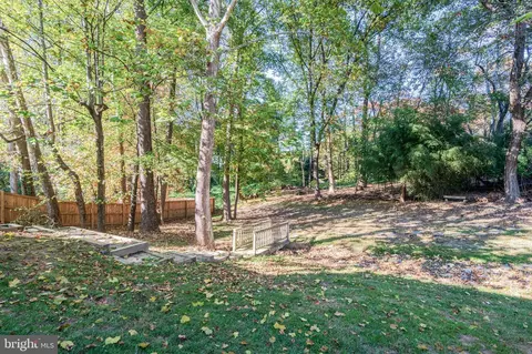 Exterior - 11412 Symphony Woods Ln, Silver Spring, MD 20901 photo 5 of 7