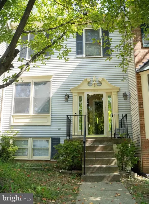 20309 Cedarhurst Way, Germantown, MD 20876