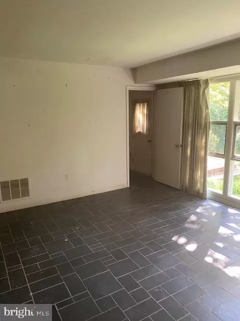 13111 Collingwood Ter, Silver Spring, MD 20904 photo 16