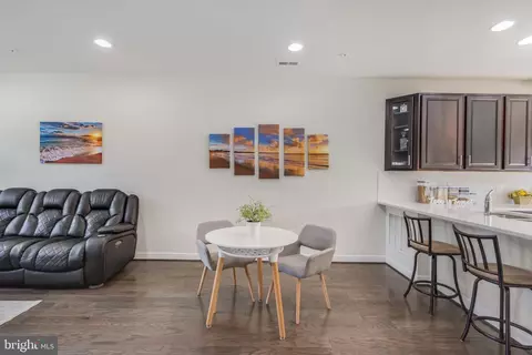 9810 Fields Rd, Gaithersburg, MD 20878 photo 6