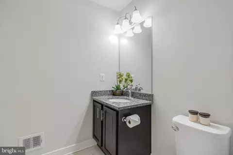 9810 Fields Rd, Gaithersburg, MD 20878 photo 34