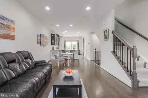 9810 Fields Rd, Gaithersburg, MD 20878 photo 5
