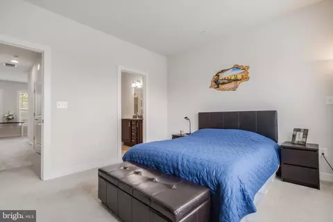 9810 Fields Rd, Gaithersburg, MD 20878 photo 23