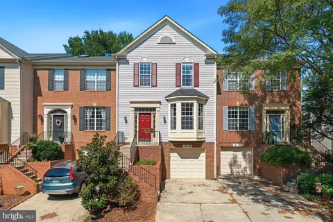 10108 Vanderbilt Cir, Rockville, MD 20850