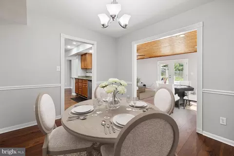 Dining - 17109 Butler Rd, Poolesville, MD 20837 photo 2 of 2