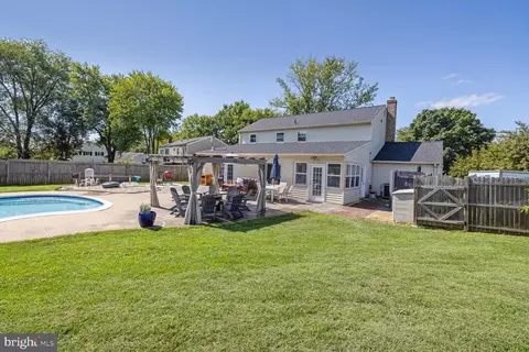 Other - 17109 Butler Rd, Poolesville, MD 20837 photo 1 of 9