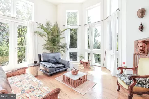 7100 Exfair Rd, Bethesda, MD 20814