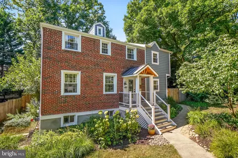 7202 Hilton Ave, Takoma Park, MD 20912